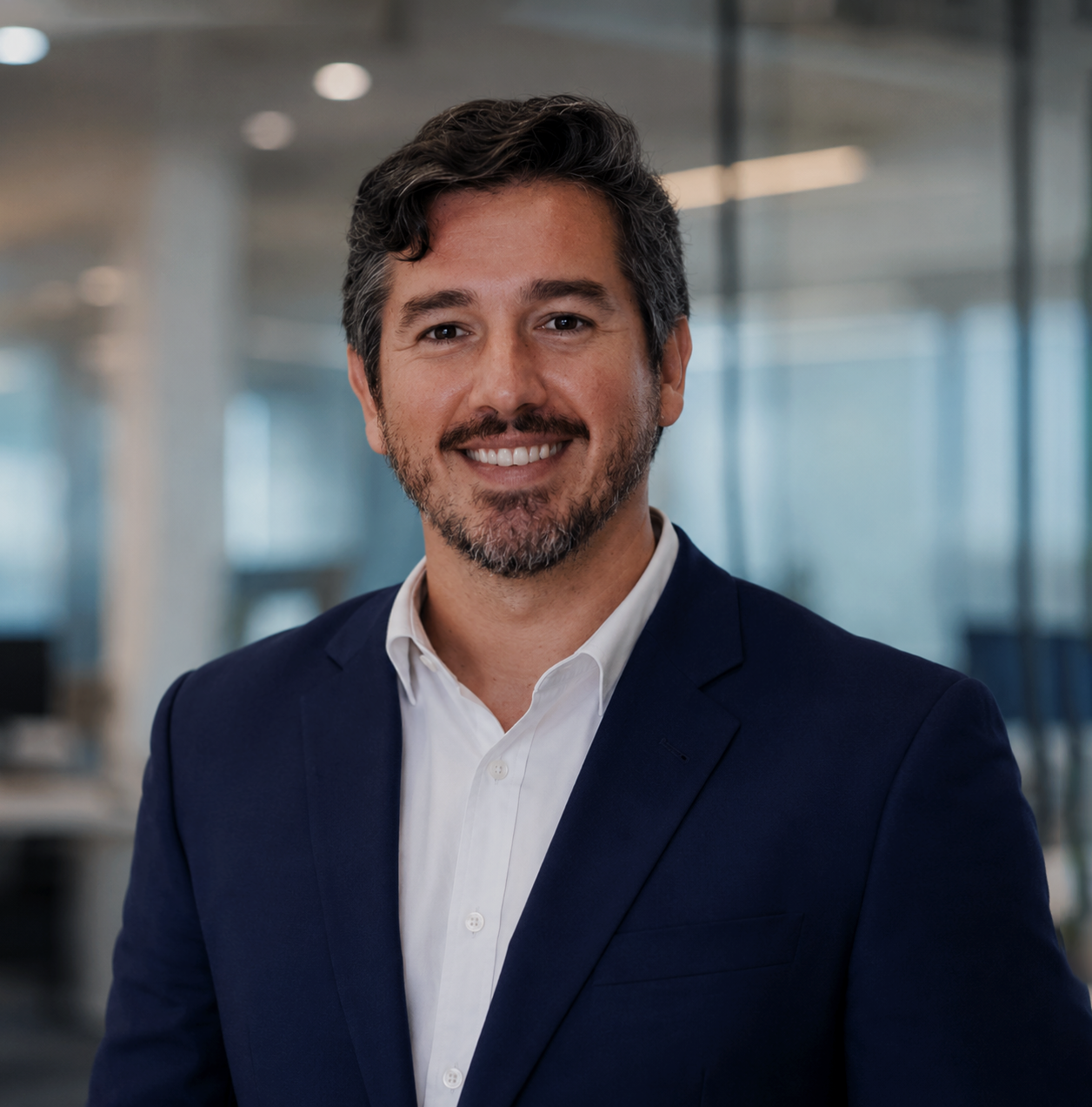 Julian Lanzadera, CLO & Co-founder at Bloquo